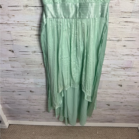 BCBGMAXAZARIA Alicia dress opaline green high low pleated size 10 NWT - Picture 2 of 8